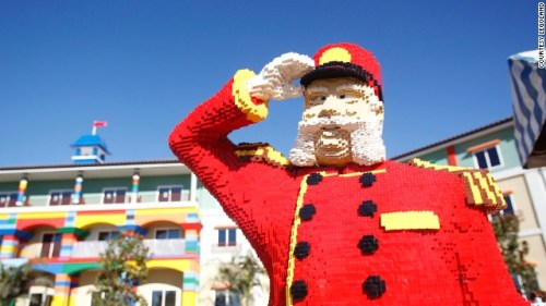 130412131907-legoland-hotel-california-story-top