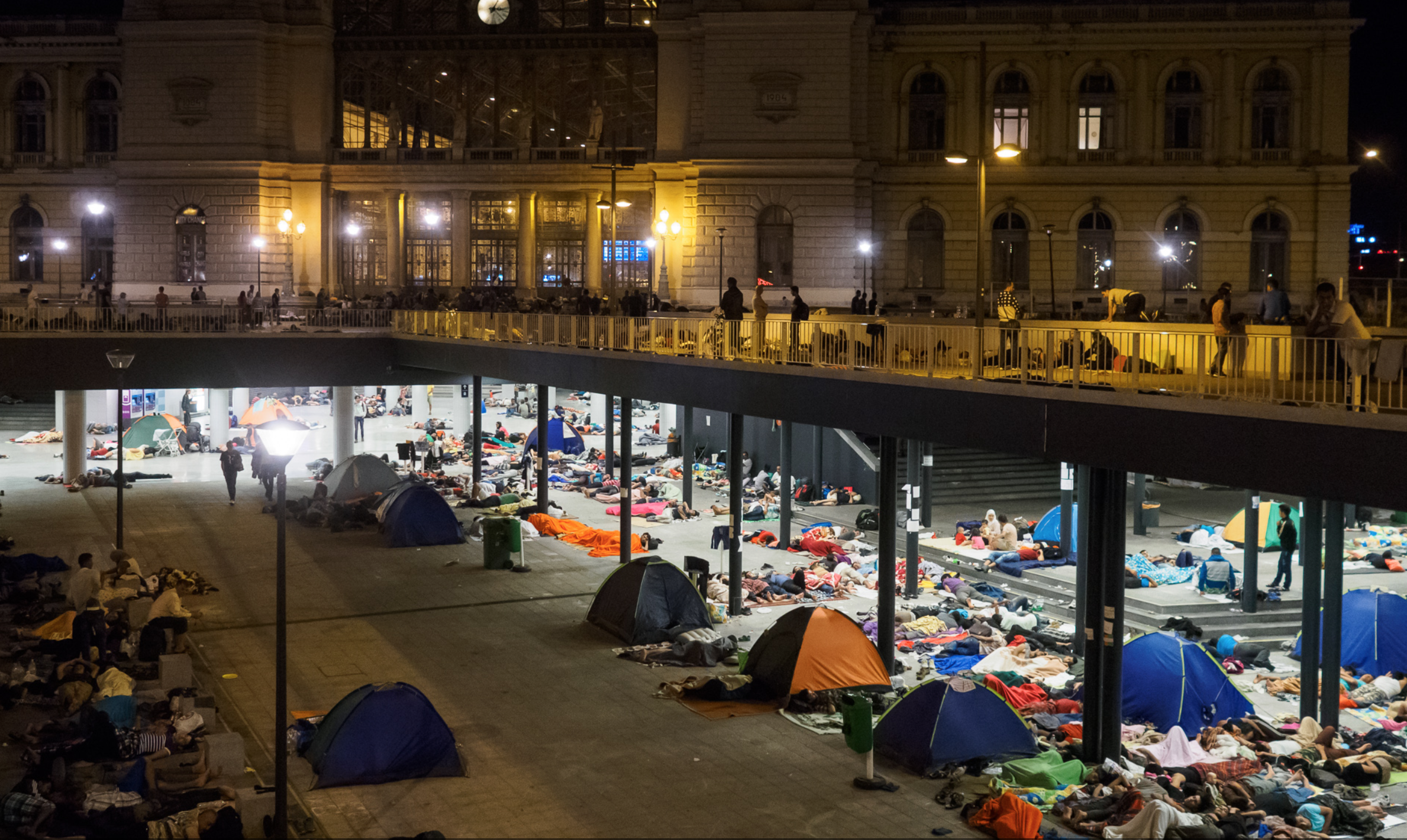 Refugees Asleep outside Budapest Station:Simeonov