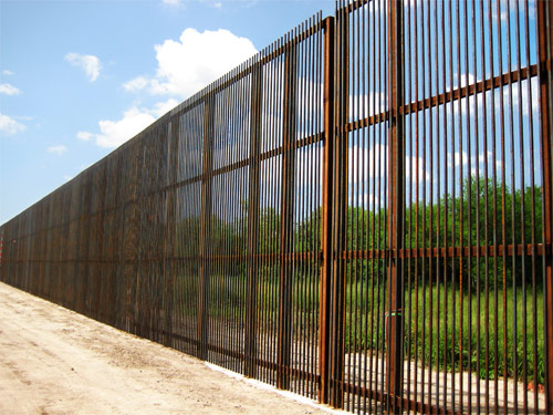 54cfcd667e7a3_-_border_tech_04_0810-lg-50216321