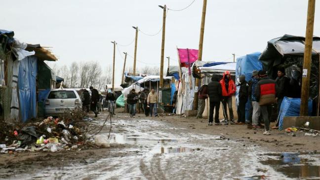 jekyll-and-hyde-sets-to-be-used-for-shelters-at-calais-refugee-camp-136403238312103901-160107114002
