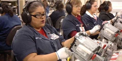 maquiladora_industry_4_web-700x352